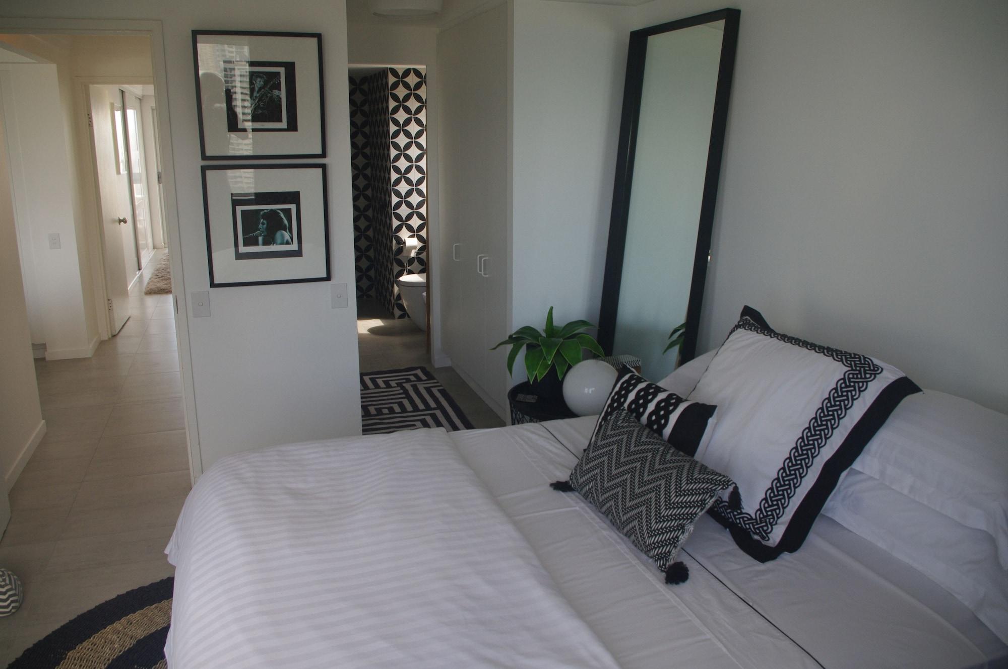 Aparthotel Marriner Views à Gold Coast Extérieur photo